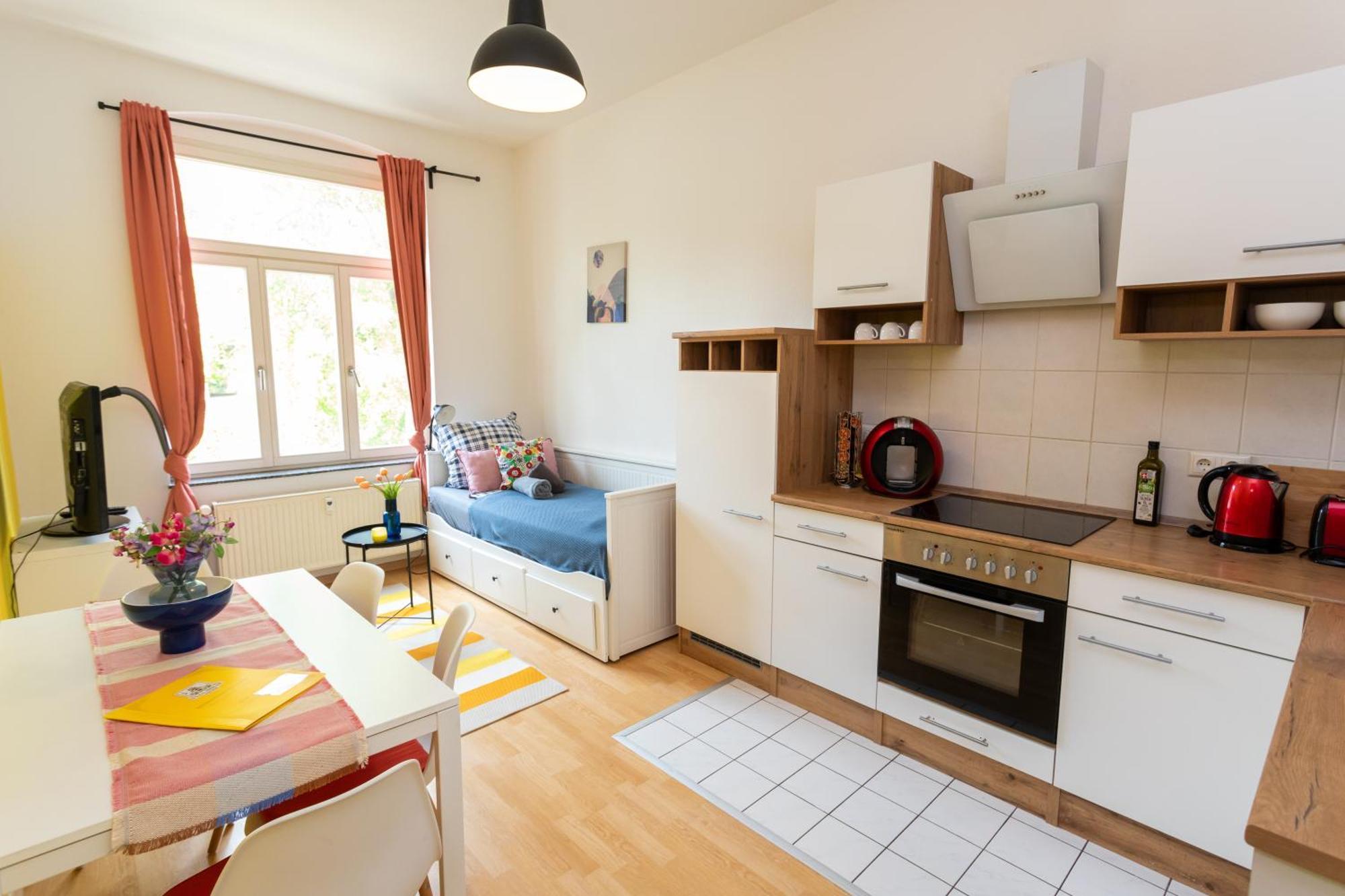 Fullhouse - Halle - Paulus Apartment - Nespresso ภายนอก รูปภาพ